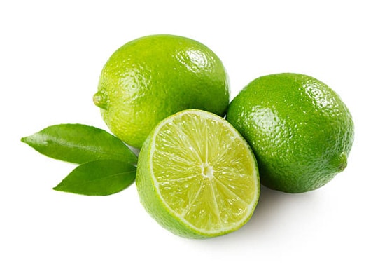 Dùng chanh tươi hạ sốt